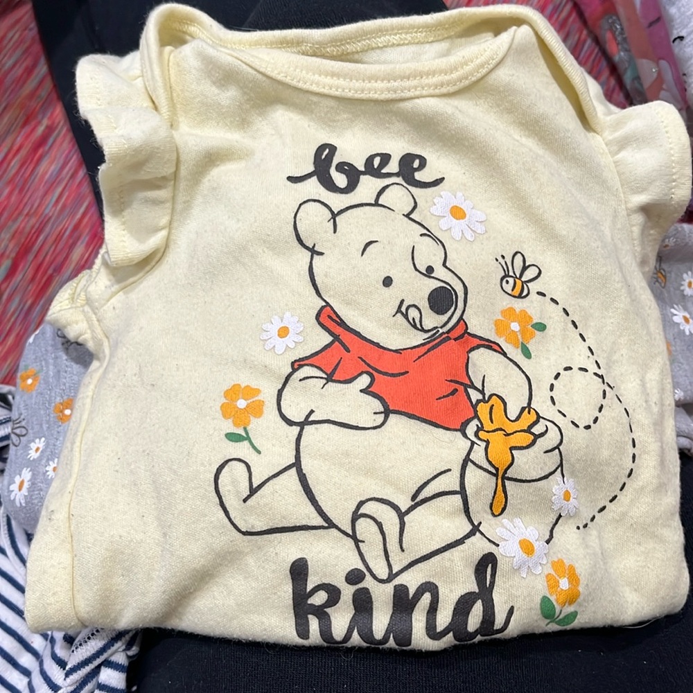 6-9m baby girl Winnie the Pooh photo and pants set